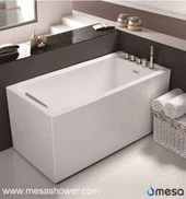 Empat Saiz yang berbeza yang ditawarkan Rectangular Percuma Tetap Akrilik Tab Mandi